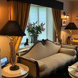 5* Bed & Breakfast House