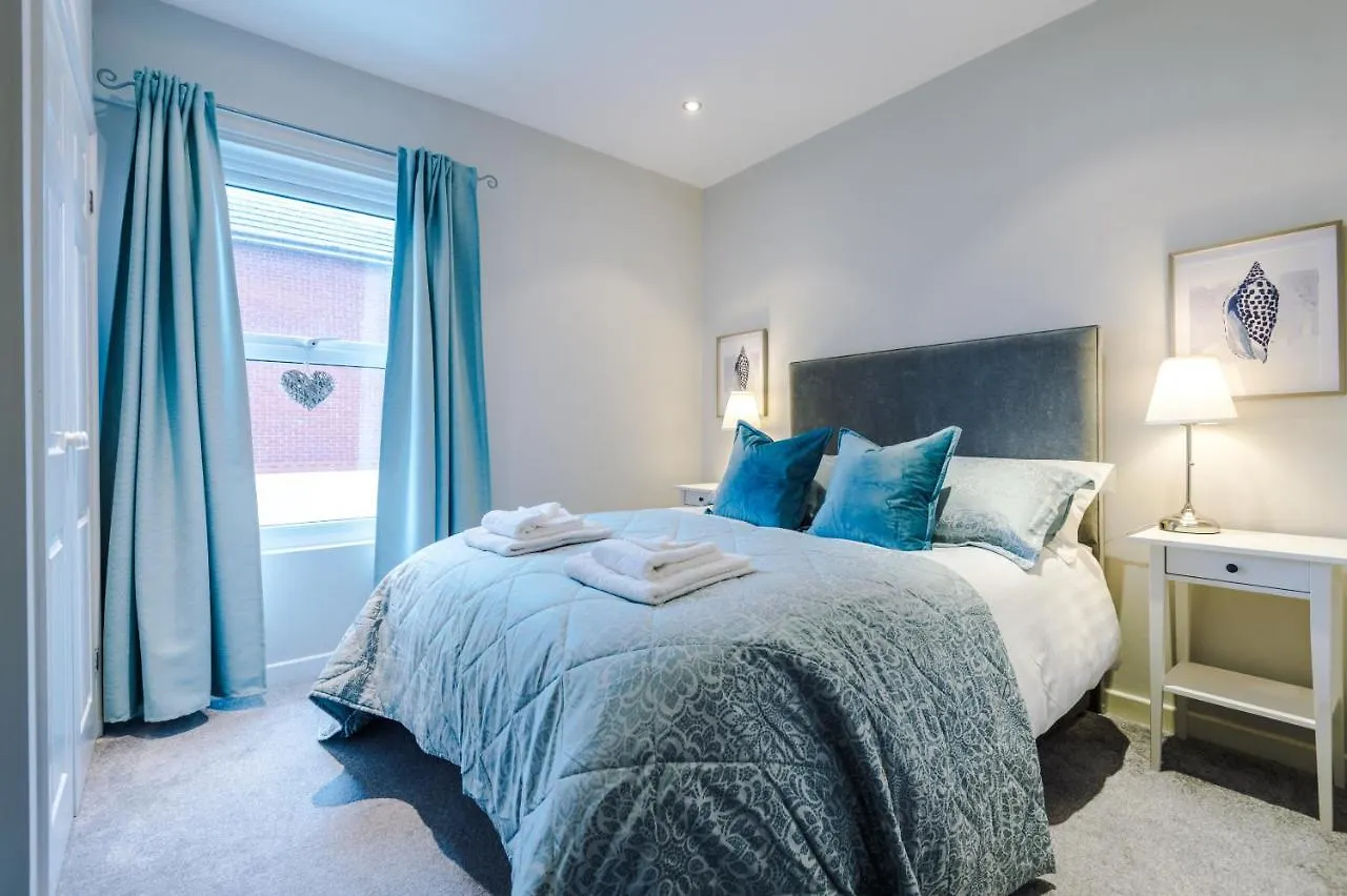 度假居 Quaint 2 Bedroom Chester City Cottage